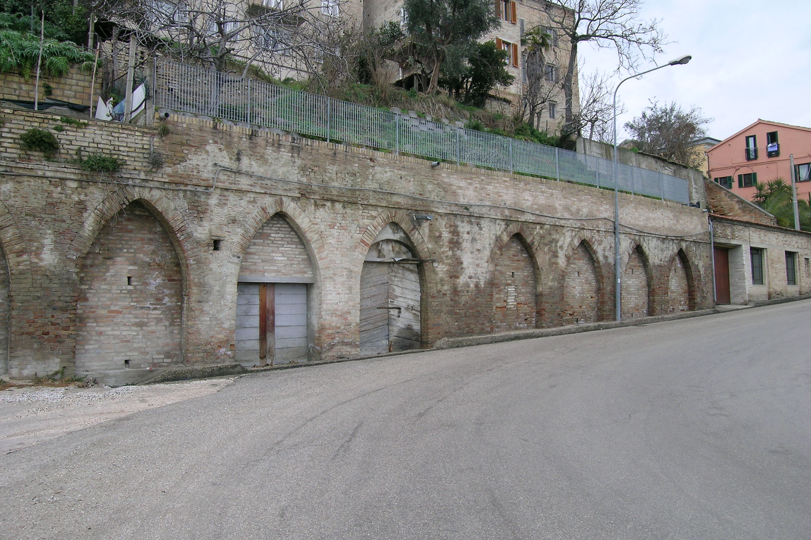 Muro di sostegno (muro di sostegno) - Grottazzolina (AP) 