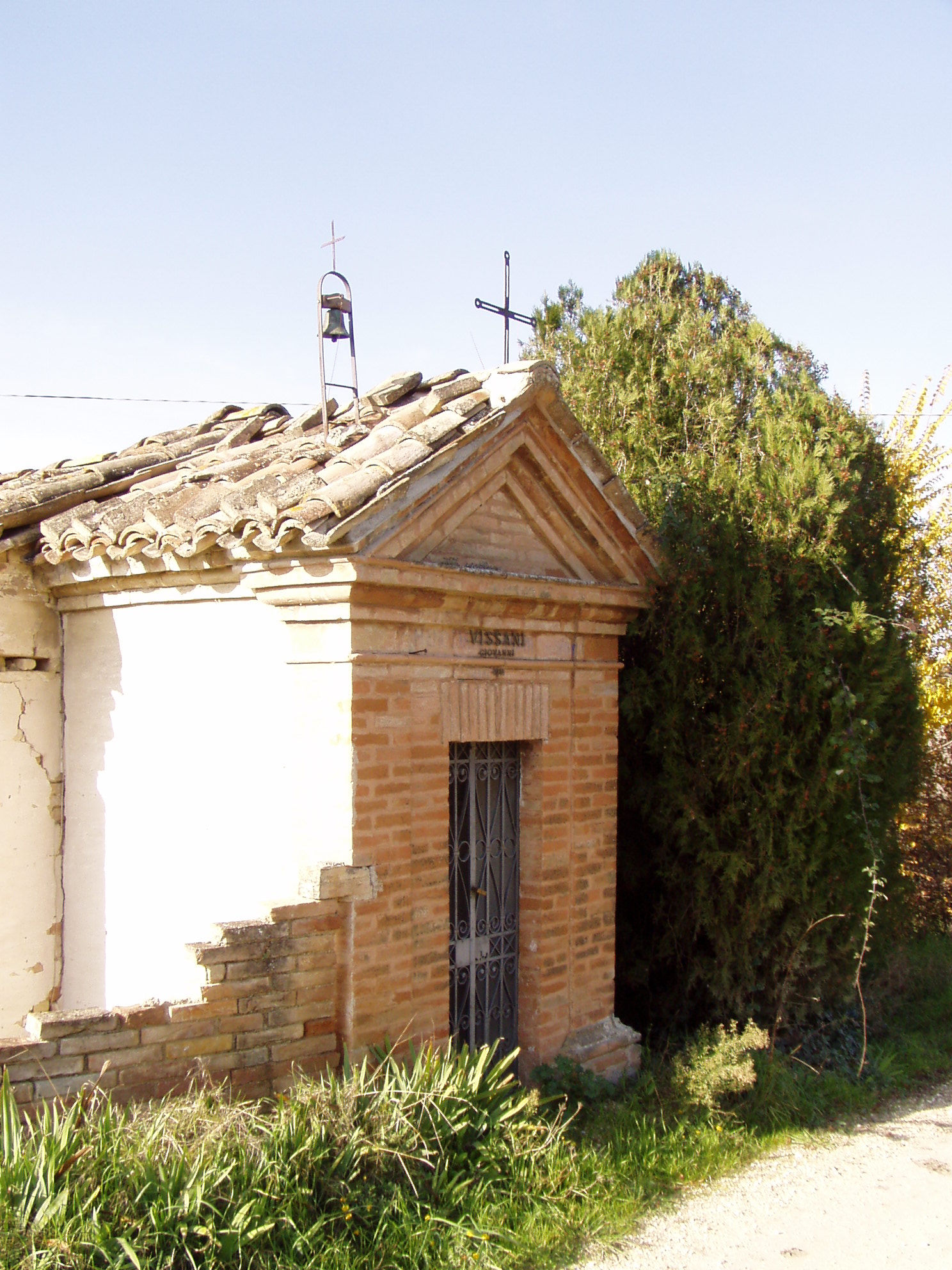 Cappella Vissani (cappella, cimiteriale) - Colmurano (MC) 