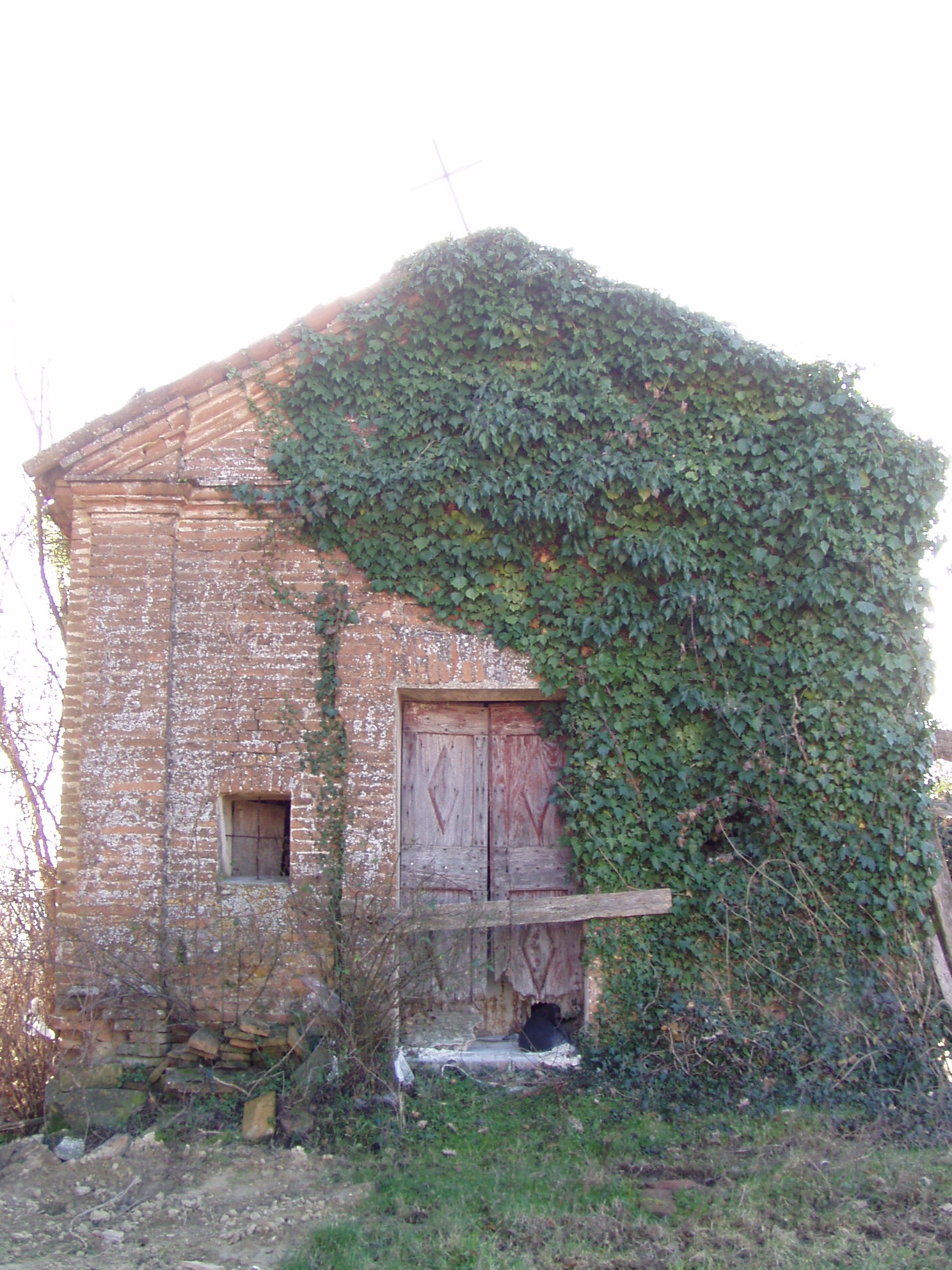 Chiesa del complesso Fontanelle S. Nicola (chiesa, privata) - Sant'Angelo in Pontano (MC) 