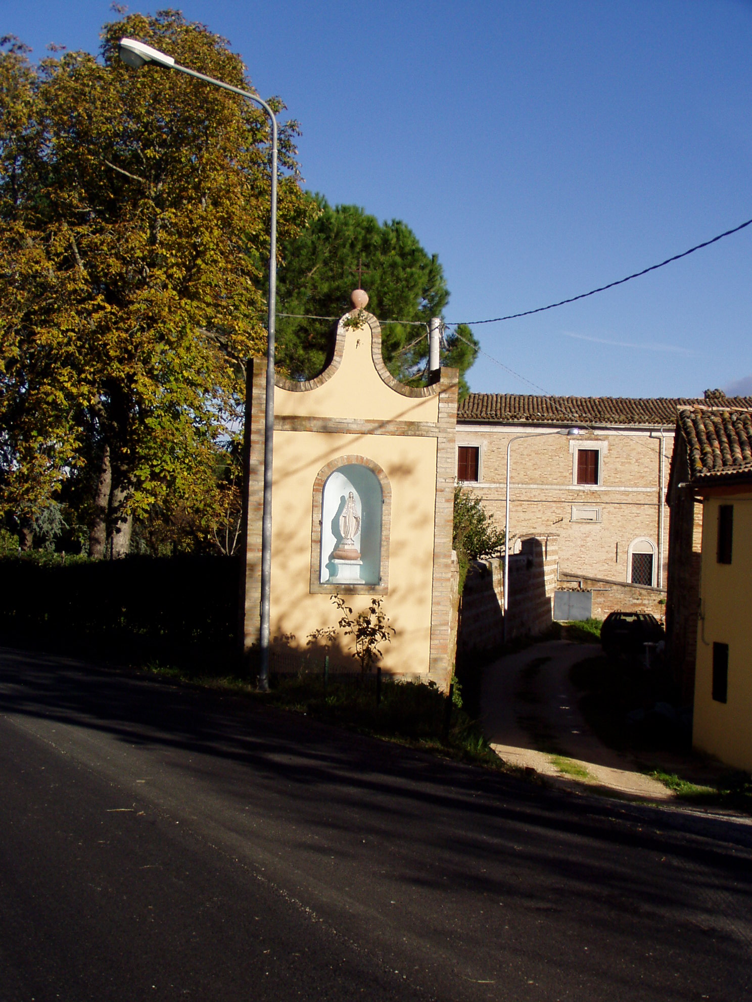 Edicola dell'Immacolata (edicola, votiva) - Sant'Angelo in Pontano (MC) 