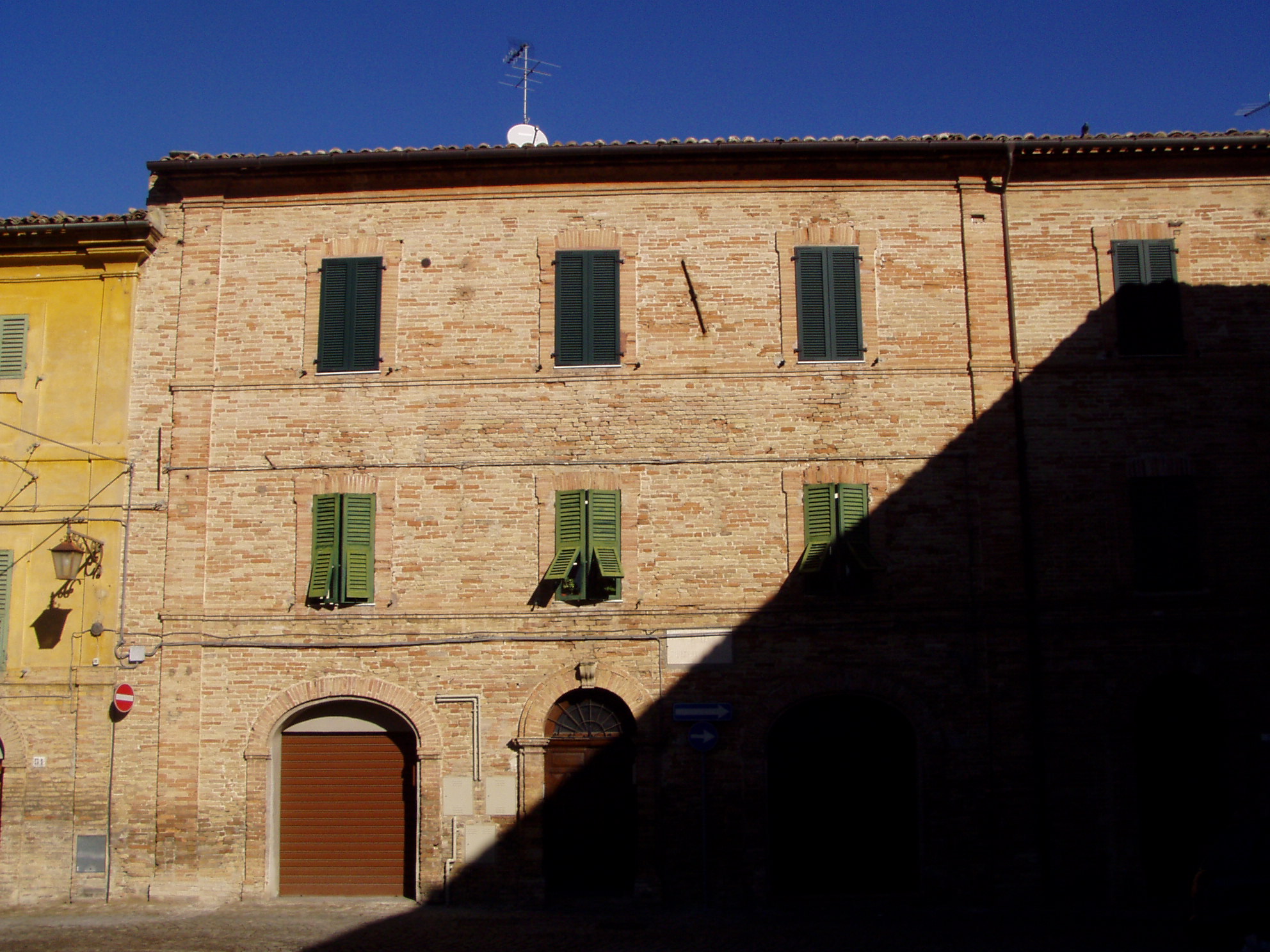 Palazzo nobiliare (palazzo, nobiliare) - Montecosaro (MC) 