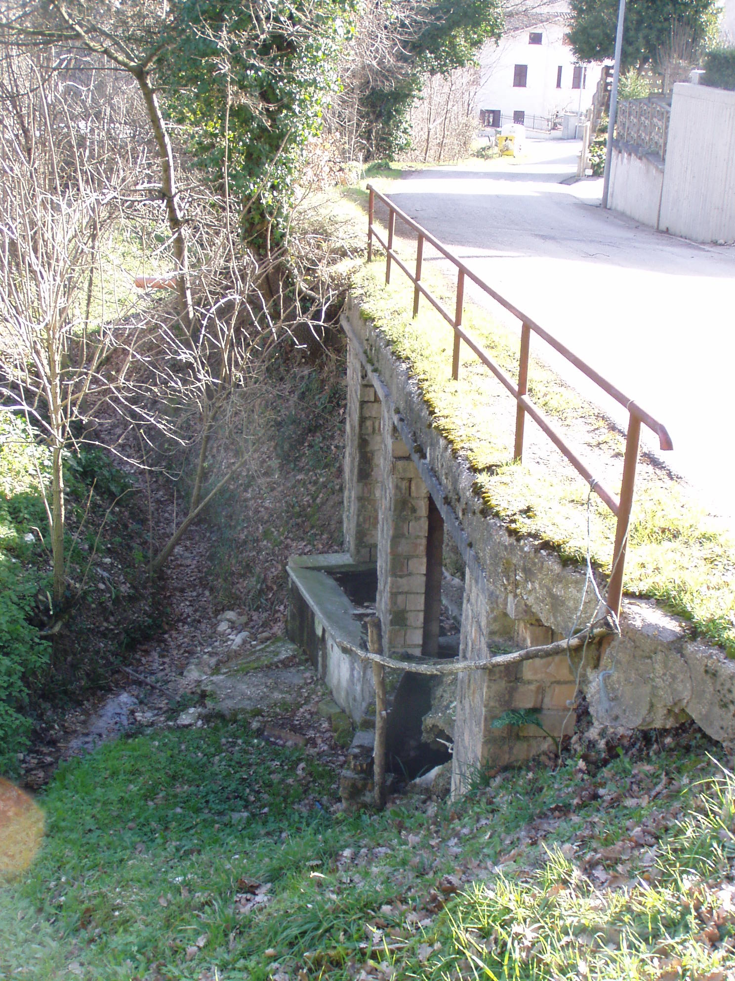 Fonte Cannella (fonte, pubblica) - Belforte del Chienti (MC) 