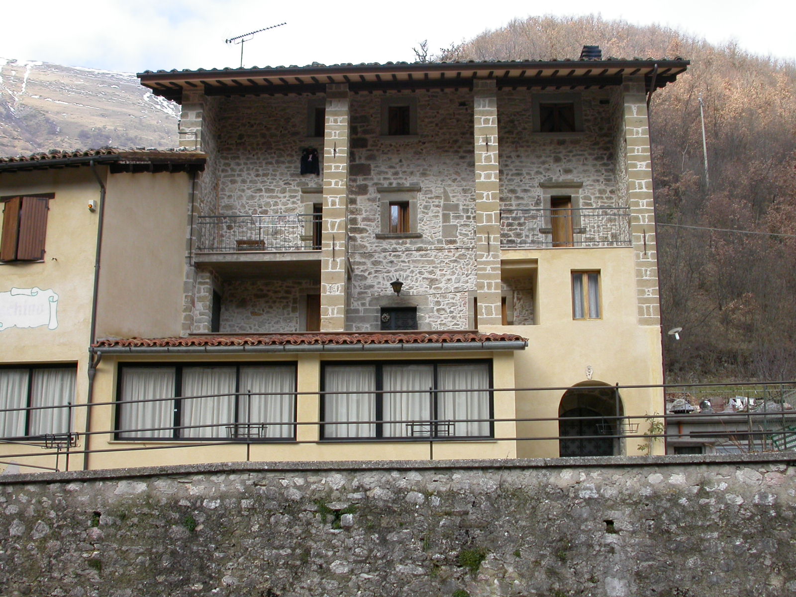 Palazzetto signorile (palazzetto, signorile) - Montemonaco (AP) 