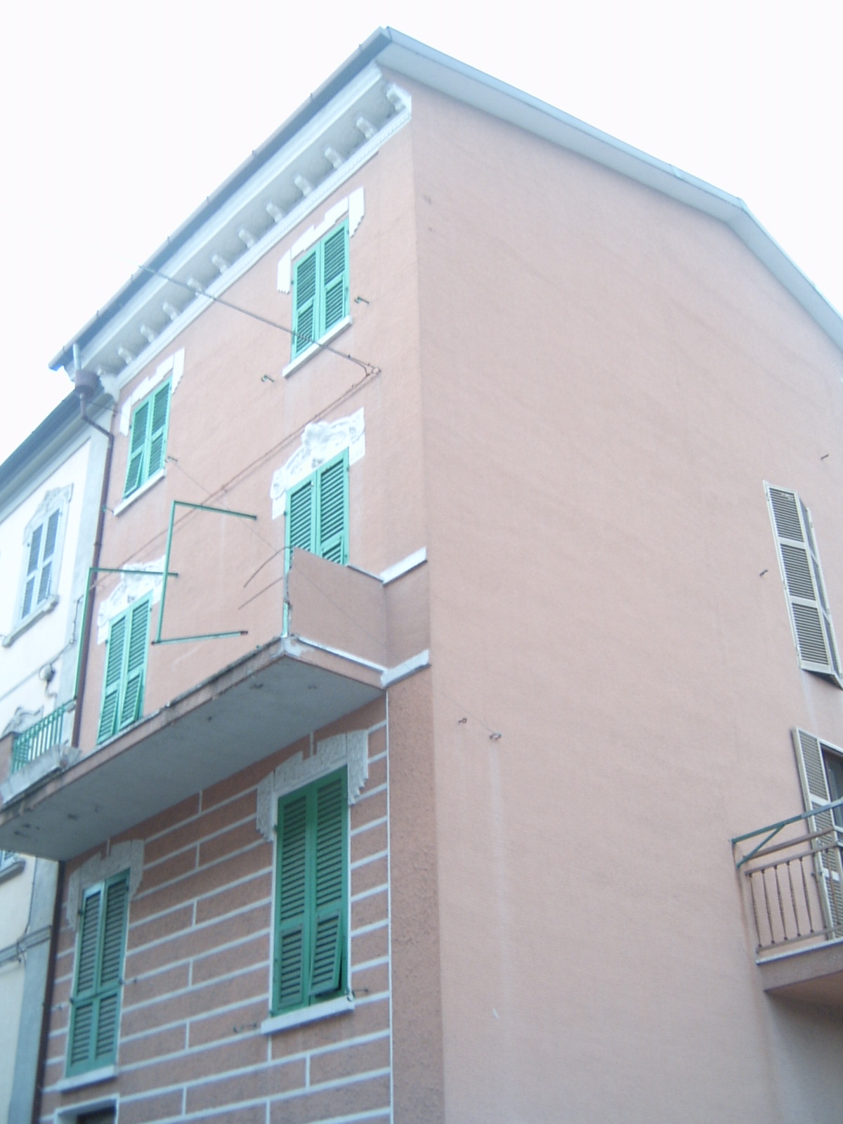 Palazzo di appartamenti (palazzo, di appartamenti) - Montegranaro (AP) 