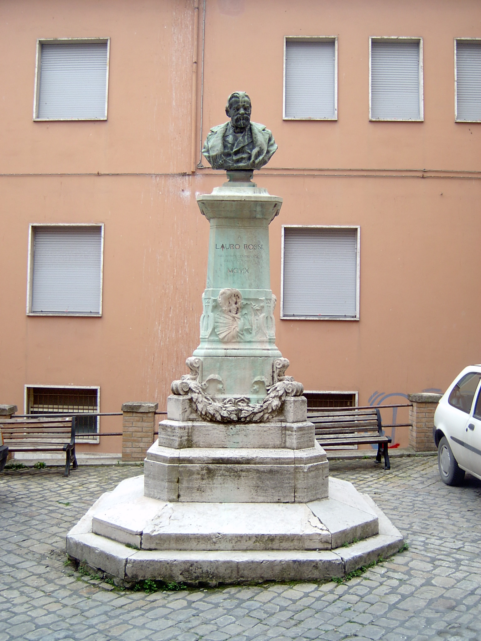 Monumento a Lauro Rossi (monumento commemorativo) - Macerata (MC) 