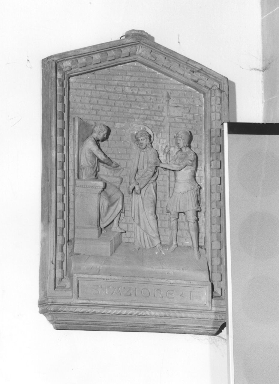 stazioni della via crucis (rilievo, serie) di Donati Raffaello (sec. XX)