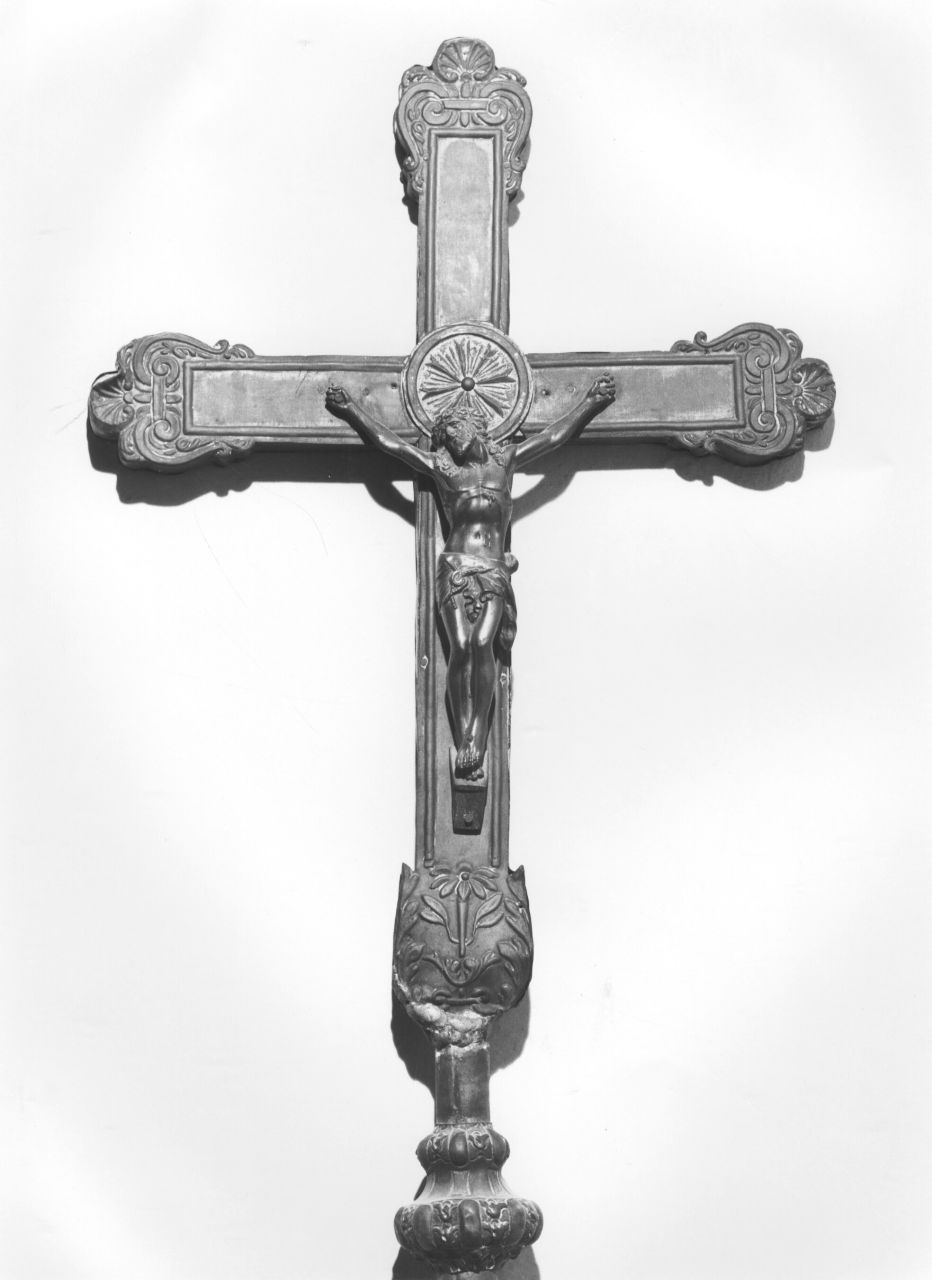 Cristo crocifisso (croce processionale) - produzione toscana (fine/ inizio secc. XVIII/ XIX)