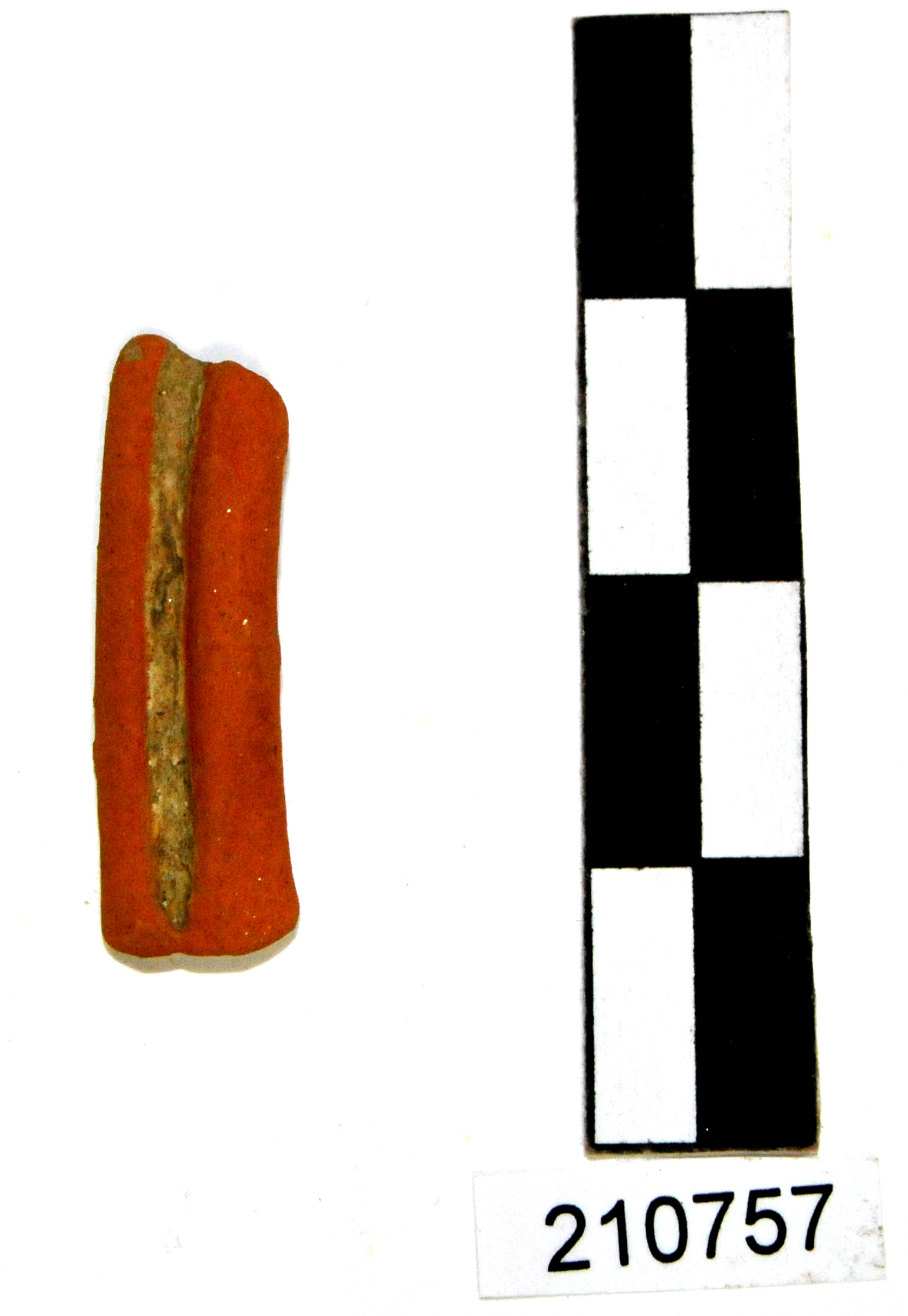 ansa, a nastro miniaturistica, Argilla marrone, polverosa, piccoli inclusi minacei (I d.C - II d.C)
