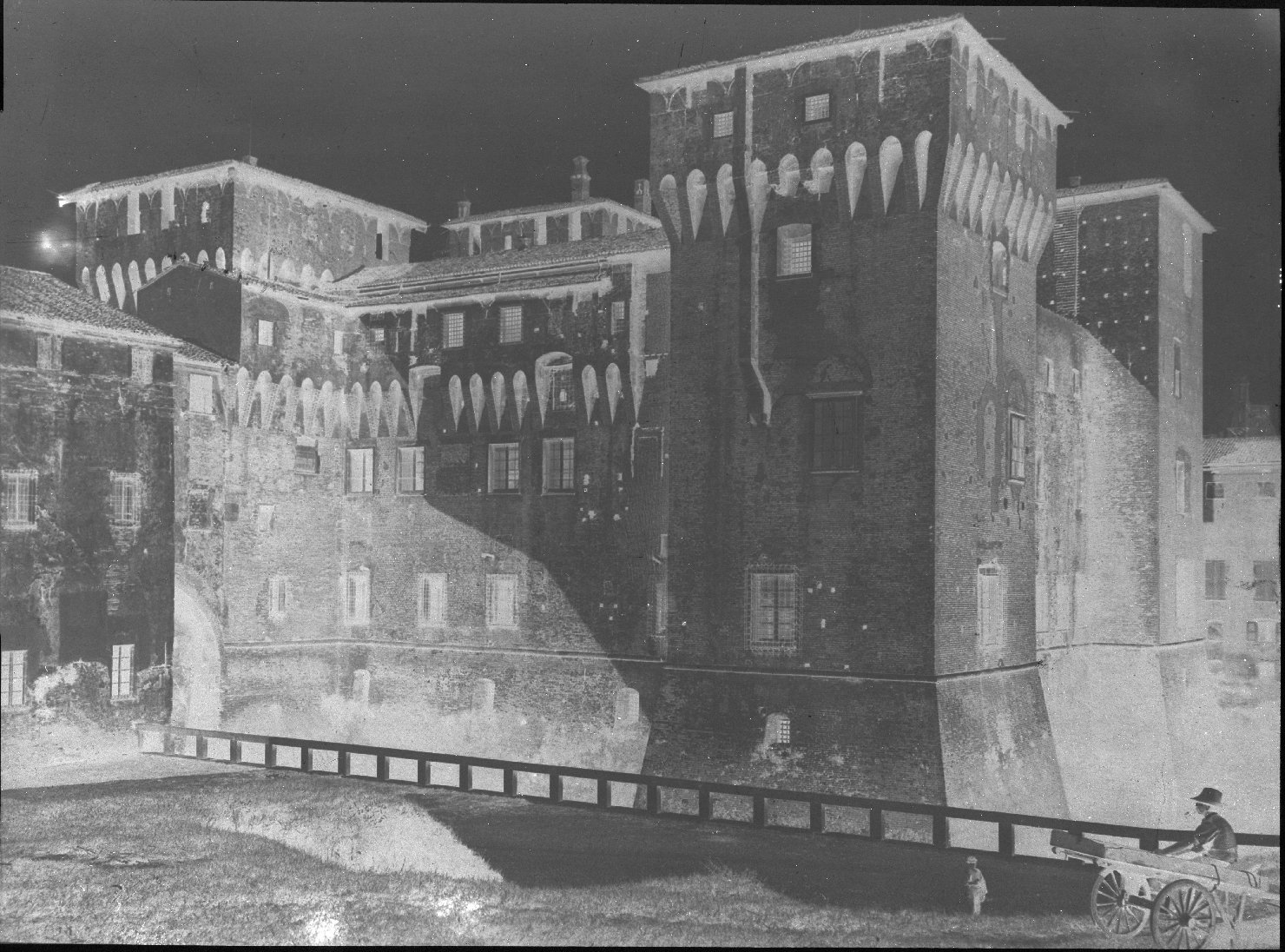 Mantova - Architetture (negativo) di Bartolino da Novara, Anonimo, Alinari, Fratelli (XX)