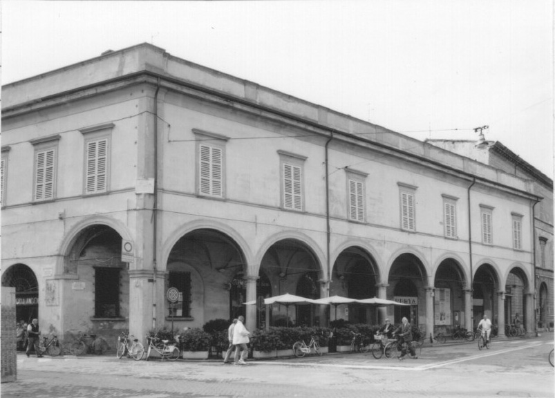 Palazzo Zauli-Naldi (palazzo, privato) - Faenza (RA)  (XV)