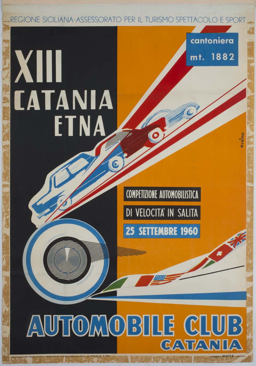 automobili in salita e ruota alata con striscione formato da bandiere (manifesto) di Rubino Antonio (sec. XX)