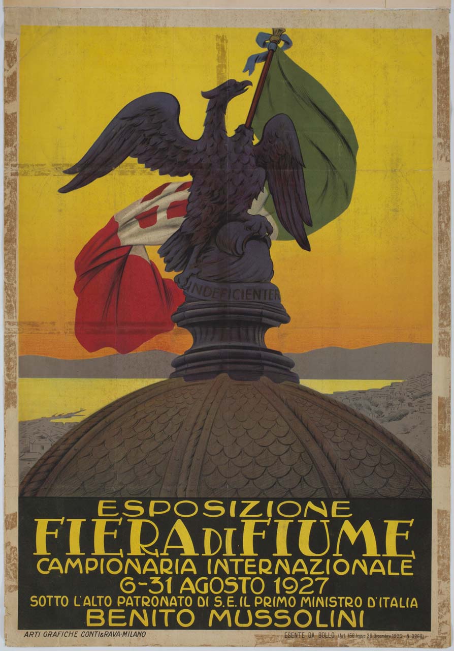 torre civica di Fiume coronata da aquila con bandiera italiana sullo sfondo della costa marina (manifesto) - ambito italiano (sec. XX)