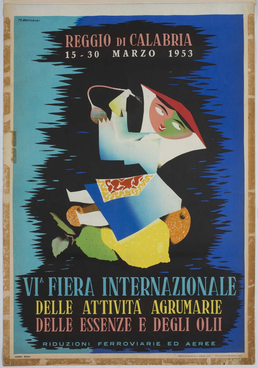 donna sorridente seduta sugli agrumi si spruzza del profumo (manifesto) di Bonilauri Mario (sec. XX)