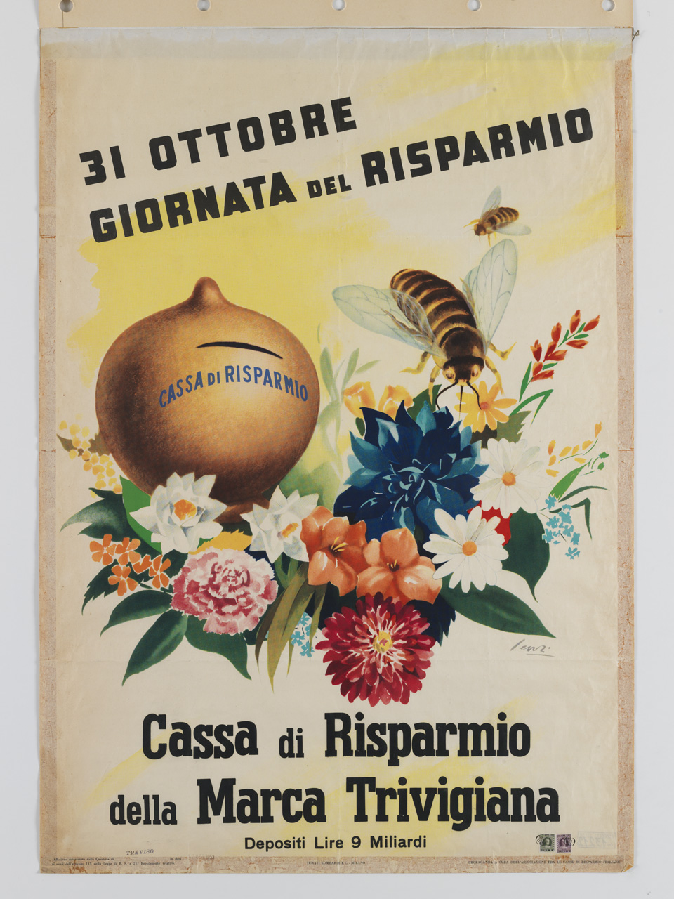 salvadanaio e bouquet di fiori con api (manifesto) di Lenzi Gino (sec. XX)
