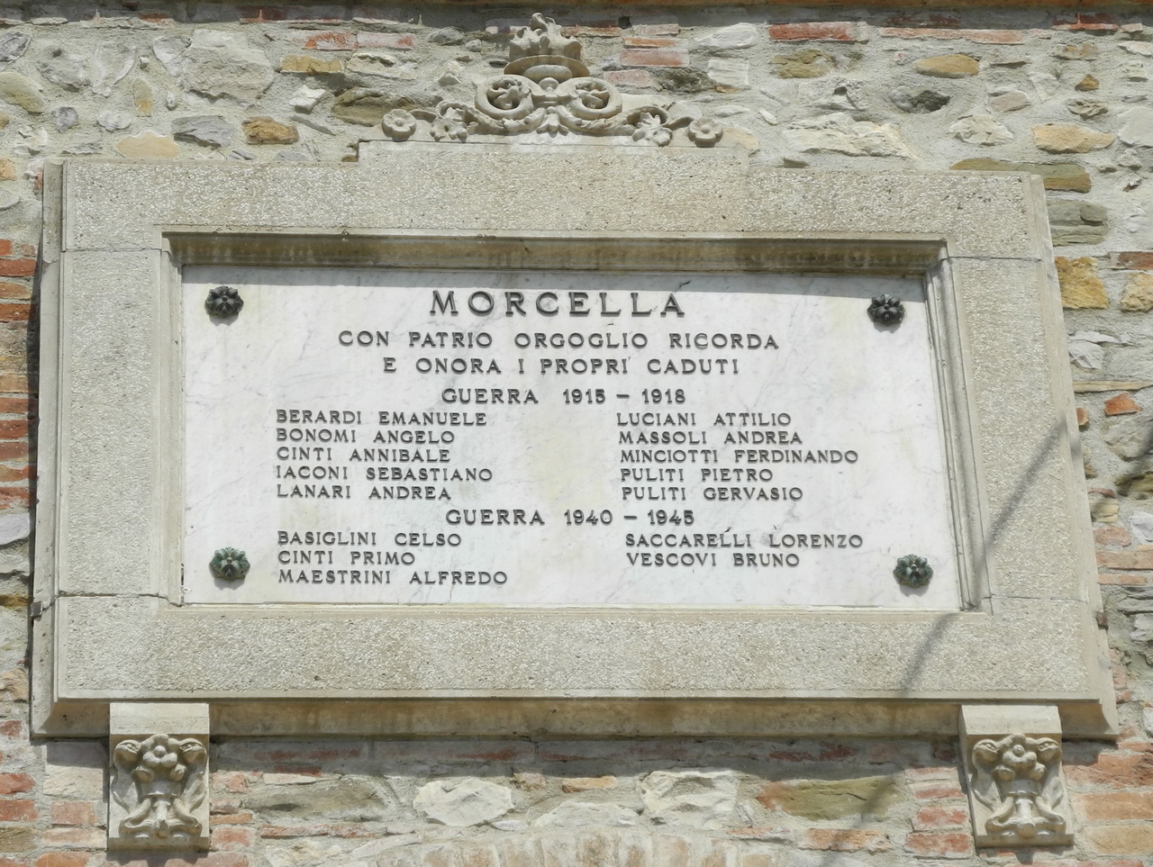 soggetto assente (lapide commemorativa ai caduti) - ambito Italia centrale (sec. XX)