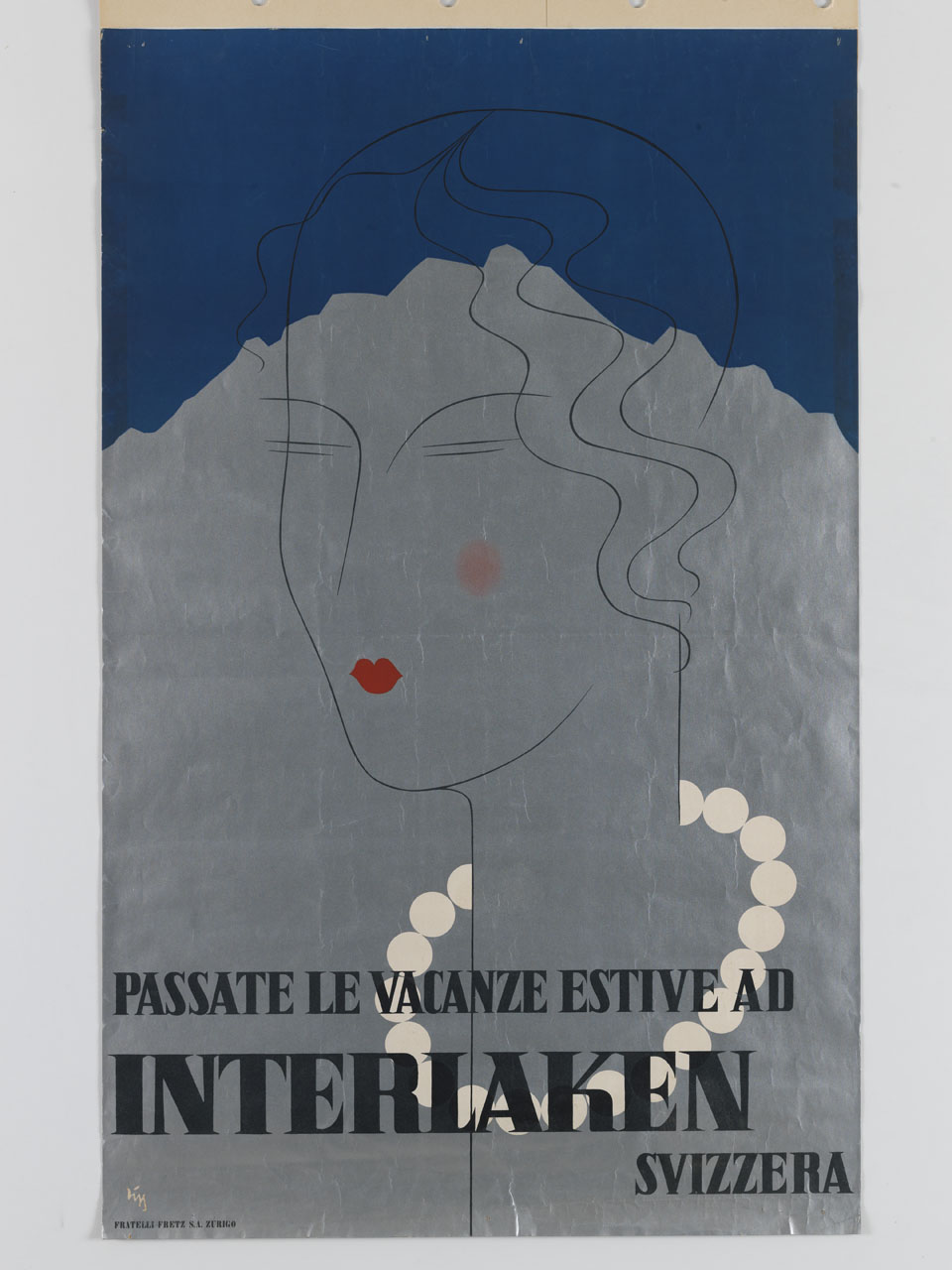 ritratto di donna con collana di perle con il profilo di una montagna sullo sfondo (manifesto) di Diggelmann Alex Walter (metà sec. XX)
