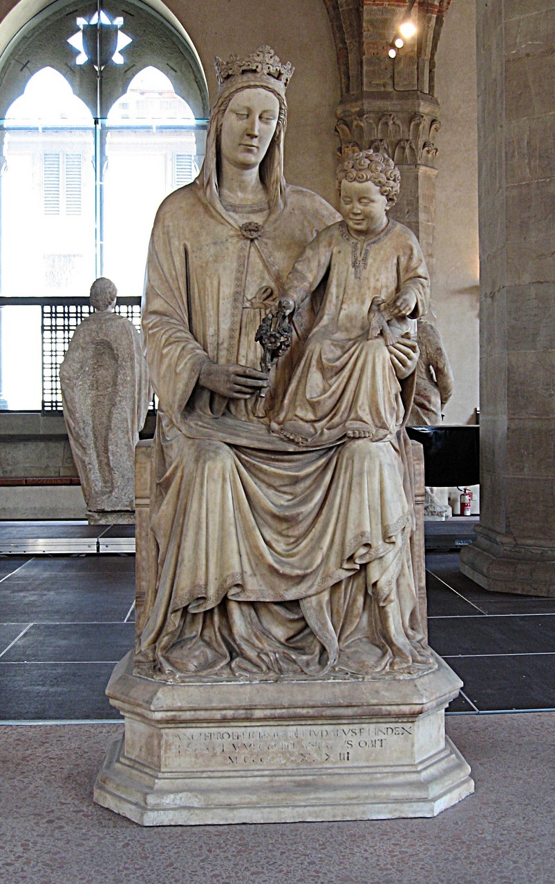 Madonna della Rosa, Madonna con Bambino (scultura) di Piero di Giovanni Tedesco (inizio sec. XV)