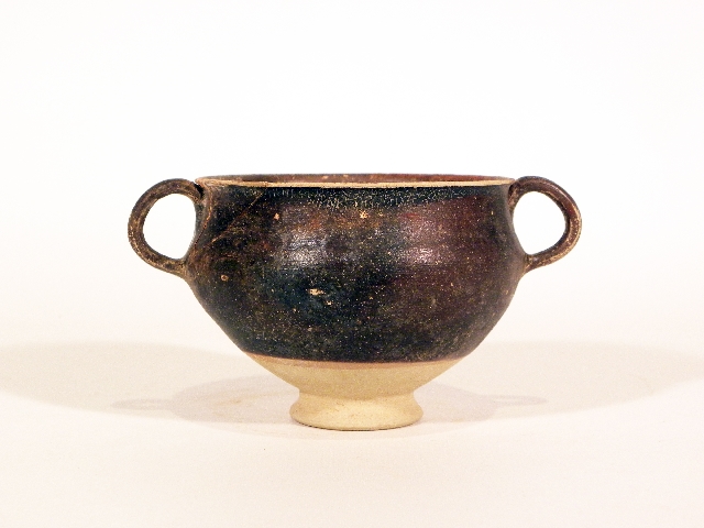 tazza (metà III a.C)