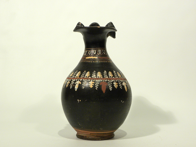 oinochoe (ultimo quarto IV a.C)