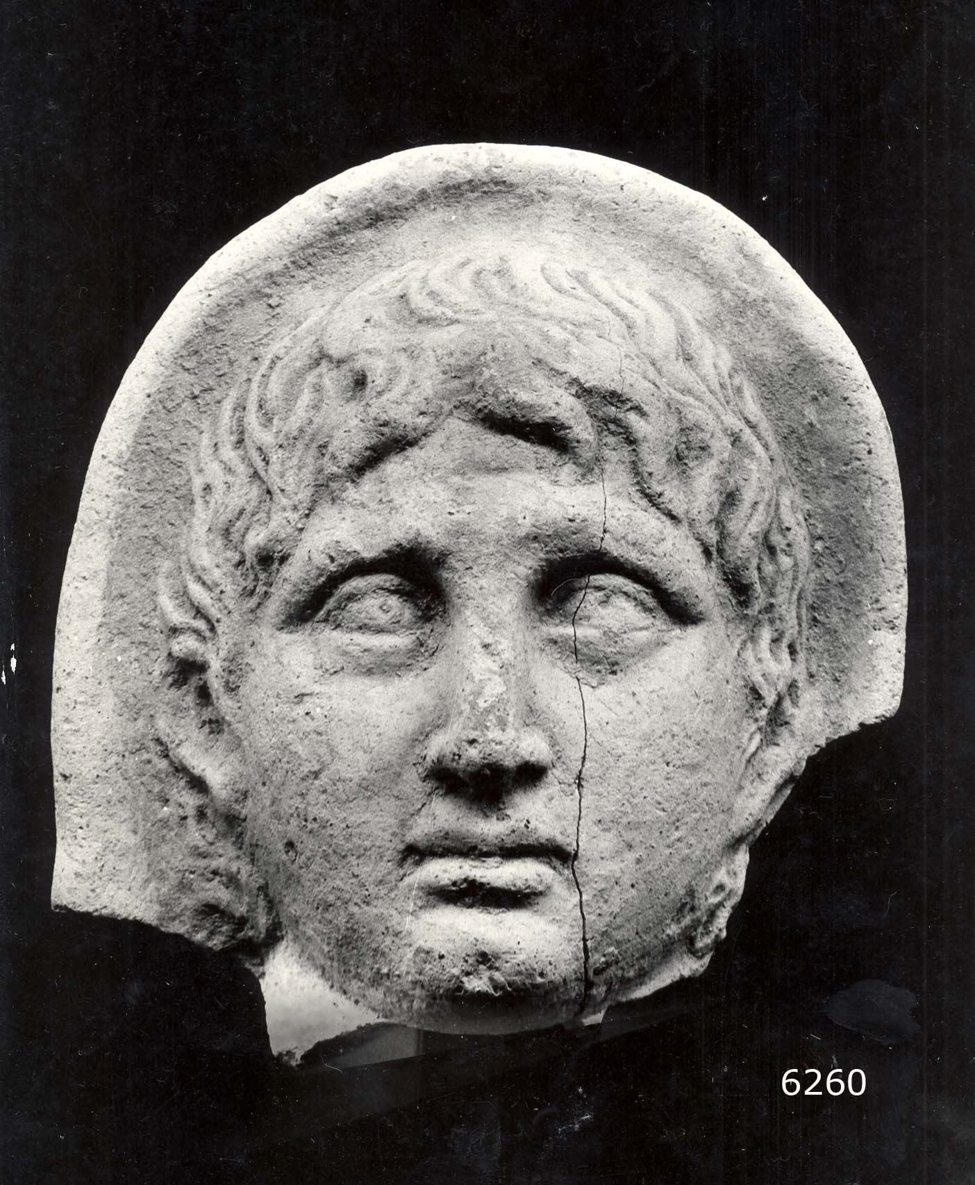 offerente "velato capite" (testa, D'Ercole, A1 Ia, terrecotte votive) (fine/ fine IV - III a.C)