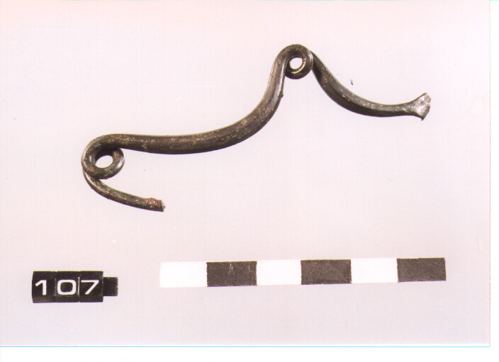 FIBULA SERPEGGIANTE (SEC. IX A.C)