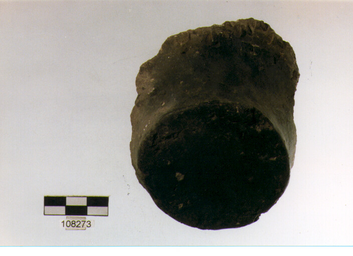 frammento, tipo E 4, Grotta S.Angelo - neolitico medio-finale (V/ IV millennio a.C)