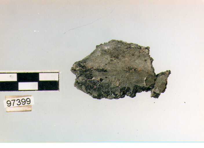 ciotola carenata/ frammento (bronzo medio)