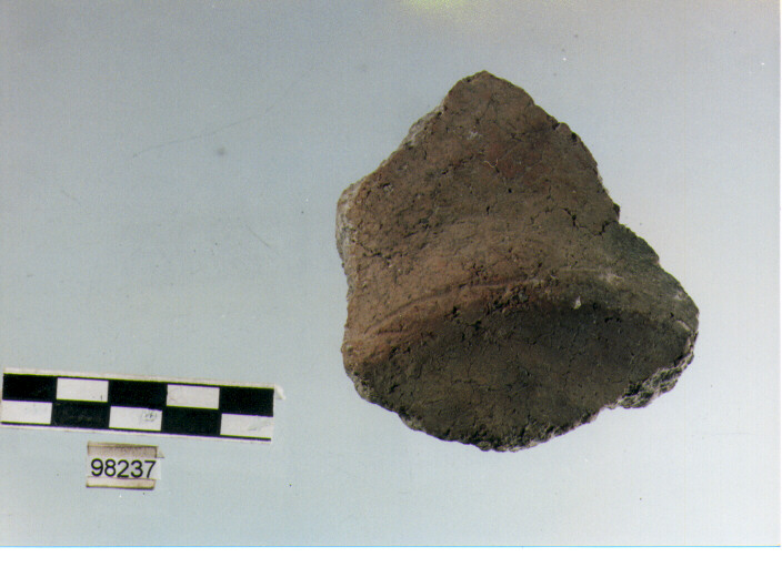 fondo concavo, fondi tipo 4, Trasacco (età del bronzo medio)