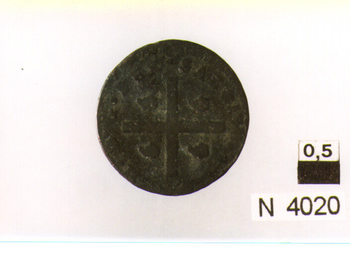 R/ croce piana tra 4 testine a destra; V/ laccio in due palme legate (moneta, cagliarese) (sec. XVIII d.C)