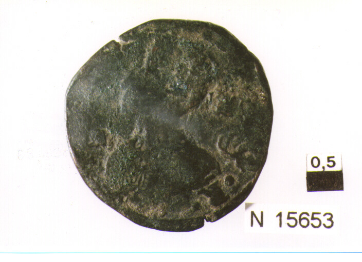 R/ busto a testa nuda con corazza a sinistra; V/ castello con tre torri, da cui sorge un leone che brandisce una spada (moneta, nove cavalli) (sec. XVII d.C)