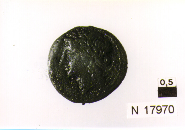R/ testa di Apollo laureato a sinistra, dietro monogramma; V/ toro androcefalo a destra (moneta, litra) (sec. III a.C)