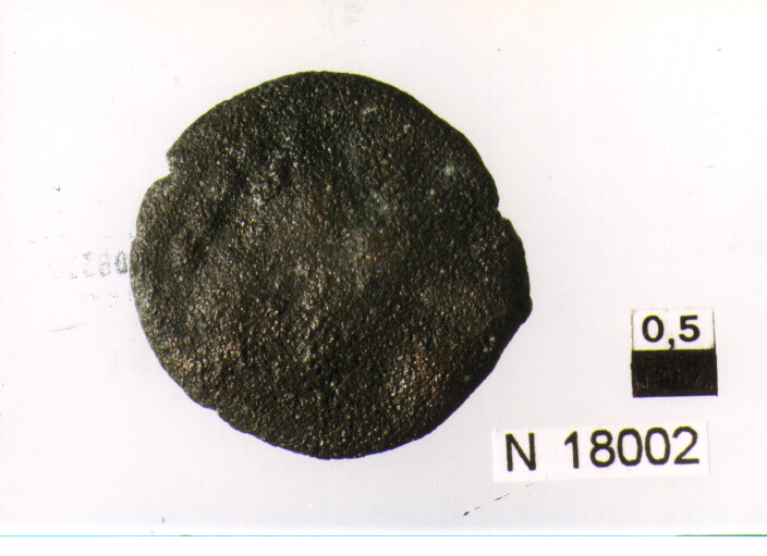 R/ testa di Minerva a destra, sopra segno del valore (quattro globetti); V/ illeggibile (moneta, triente) (sec. I a.C)