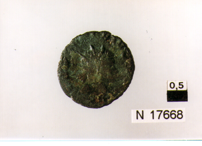 R/ testa radiata di imperatore Claudio II a destra; V/ Genio stante a sinistra con patera e cornucopia (moneta, antoniniano) (sec. III d.C)