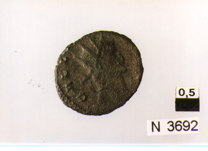 R/ testa radiata di Gallieno a destra; V/ Giove stante a sinistra con scettro e fulmine (moneta, antoniniano) (sec. III d.C)