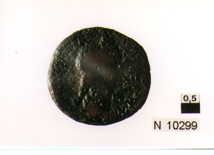 R/ busto di imperatore non id. a destra; V/ Felicitas(?) seduta a sinistra con patera (moneta, asse) (secc. I/ II d.C)