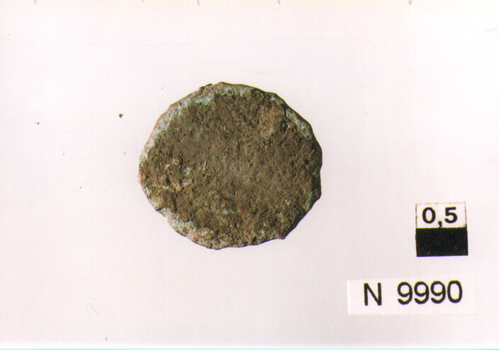 R/ busto elmato e corazzato di Probo a sinistra; V/ imperatore su cavalloa sinistra (moneta, follis) (sec. III d.C)