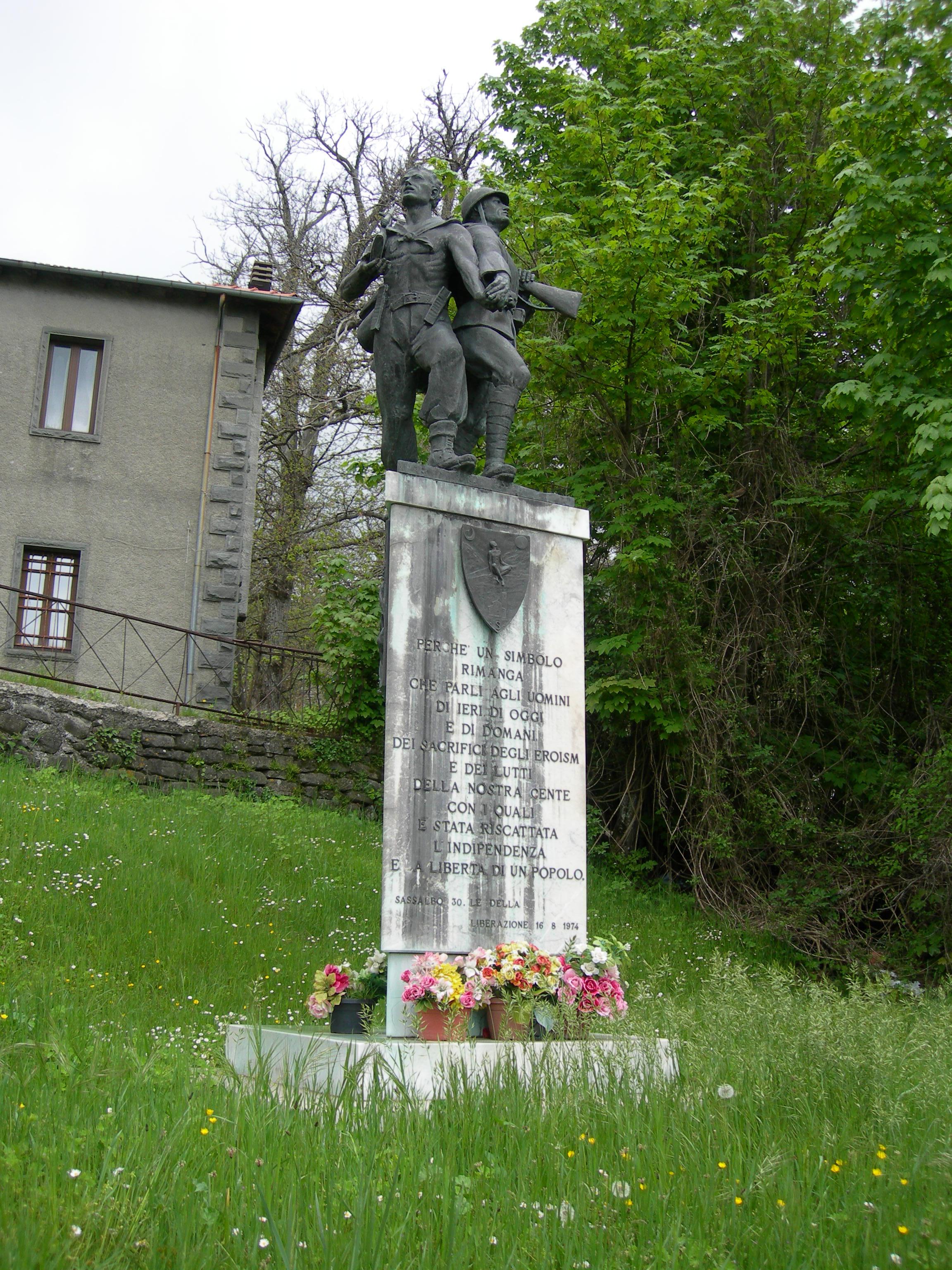 monumento ai caduti di Rossi Riccardo (seconda metà sec. XX)