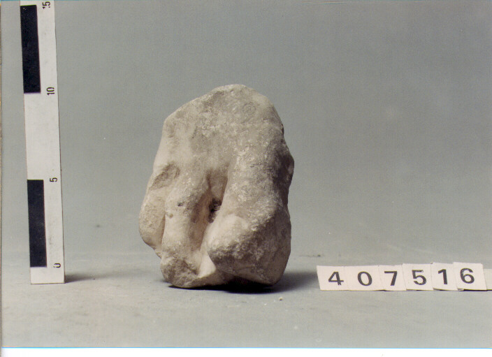 statua/ piede (SECC. III A.C. / IV D.C)