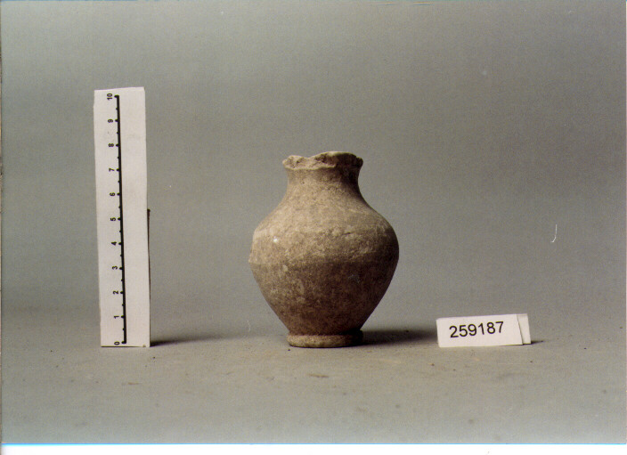 OINOCHOE (SECC. III A.C. / IV D.C)