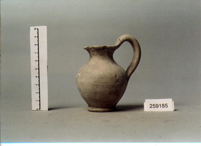 OINOCHOE (SECC. III A.C. / IV D.C)