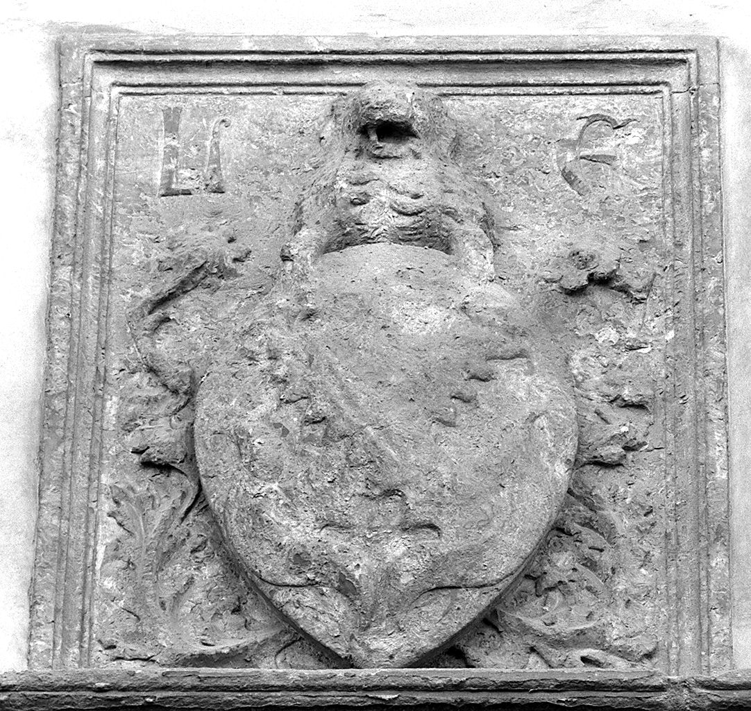 stemma gentilizio di Lemmo di Balduccio (rilievo, serie) di Nofri di Romolo (sec. XIV)