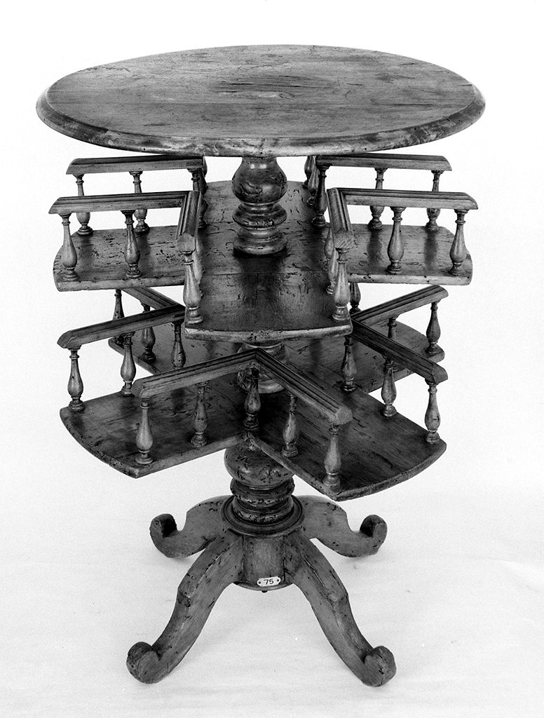 tavolino - a doppio ripiano - produzione toscana (terzo quarto sec. XIX)