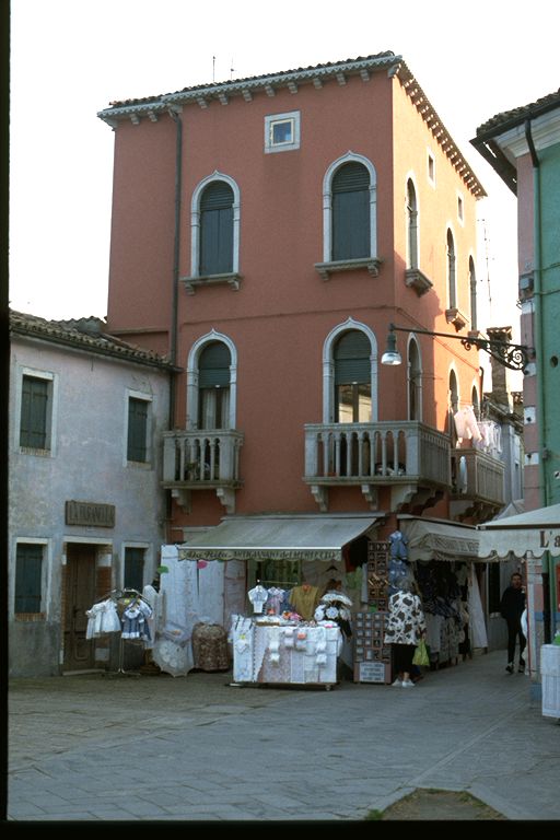 casa in linea con corte (casa, in linea) - Venezia (VE) 