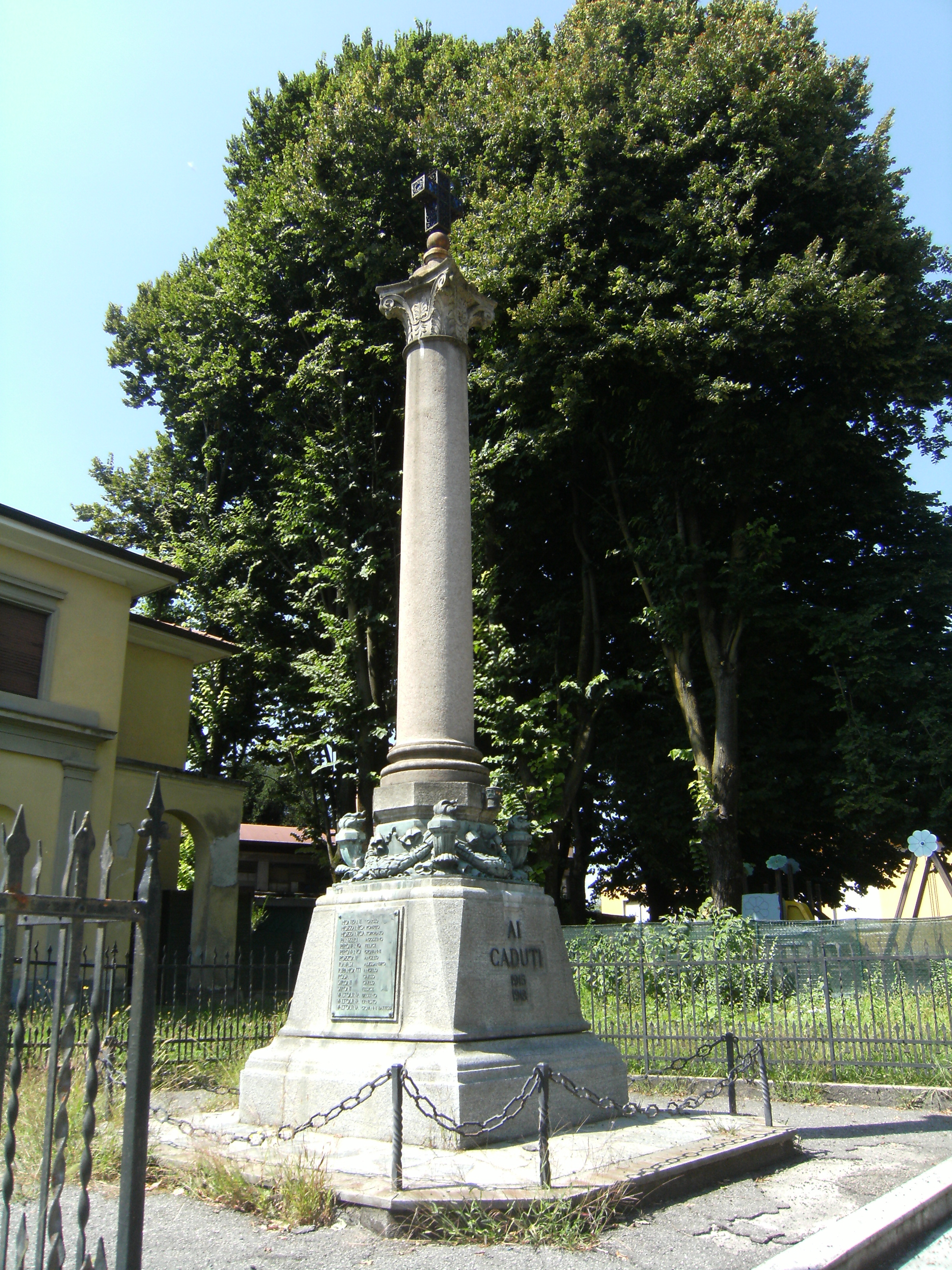 monumento ai caduti - a colonna - ambito italiano (XX secolo, XX secolo)