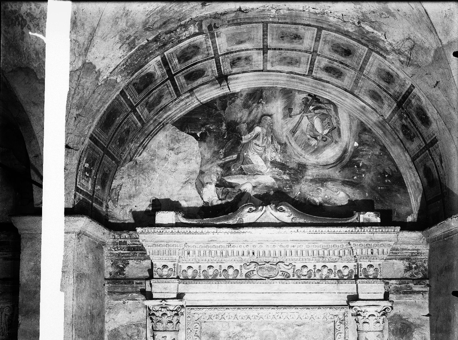 Mantova - Architetture - Dipinti murali - Restauri (negativo) di Giulio Romano (cerchia), Anonimo (XX)