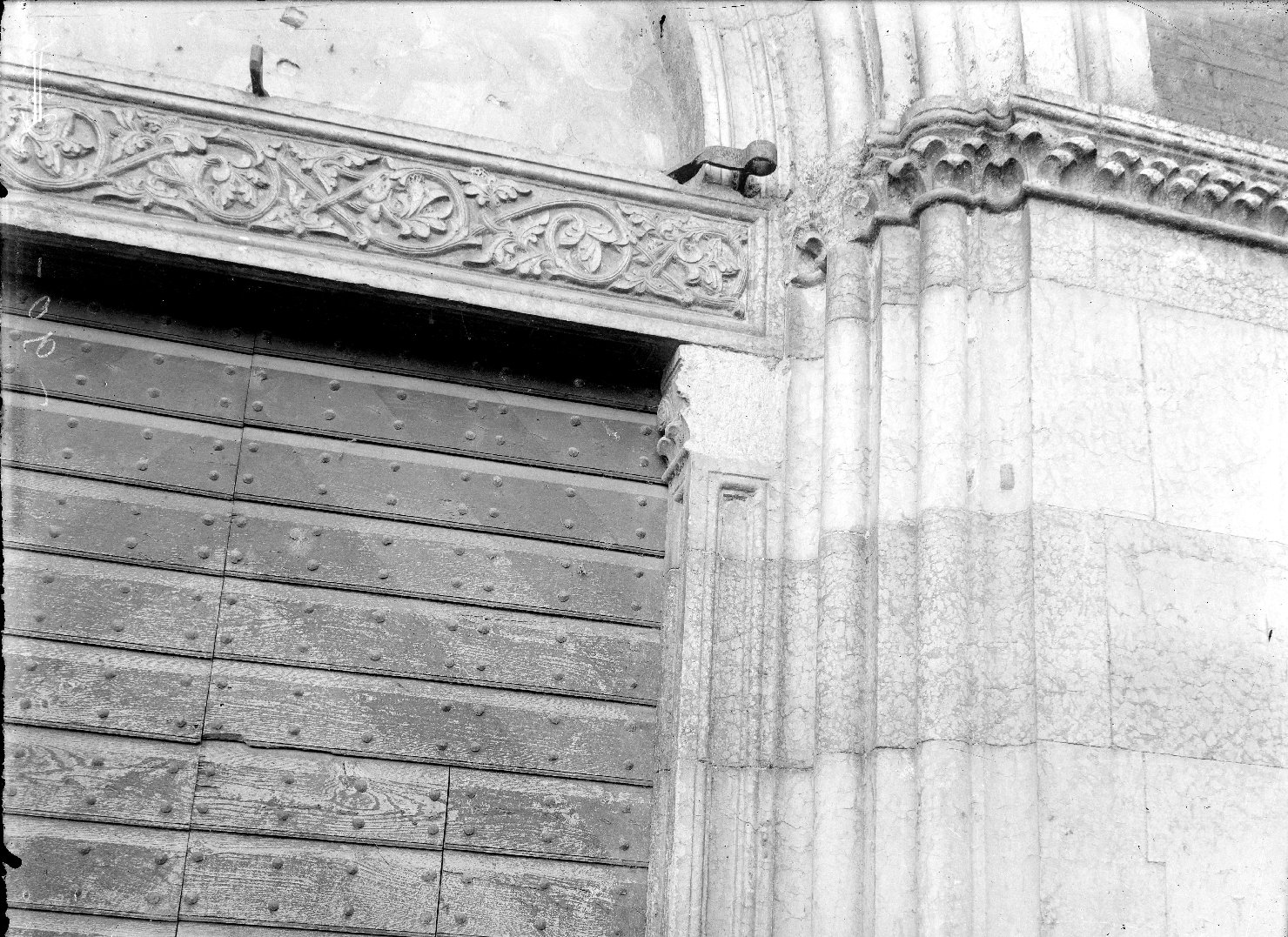 Mantova - Architetture - Restauri (negativo) di Anonimo (XX)