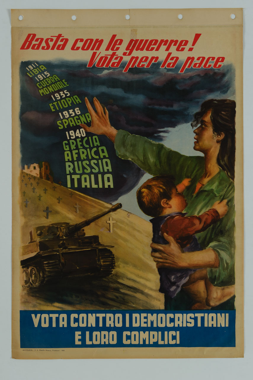 mamma con bambino in braccio tenta di fermare un carro armato su un campo Santo (manifesto) - ambito italiano (sec. XX)
