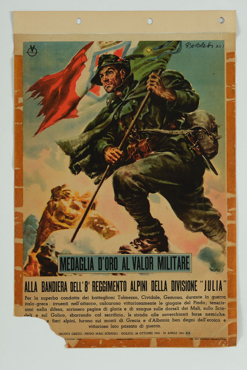 un soldato con il tricolore italiano appartenente all’8 Reggimento Fanteria della 2 Divisione Julia impegnato in un'operazione militare sul fronte greco-albanese (manifesto) di Bertoletti Giulio (sec. XX)