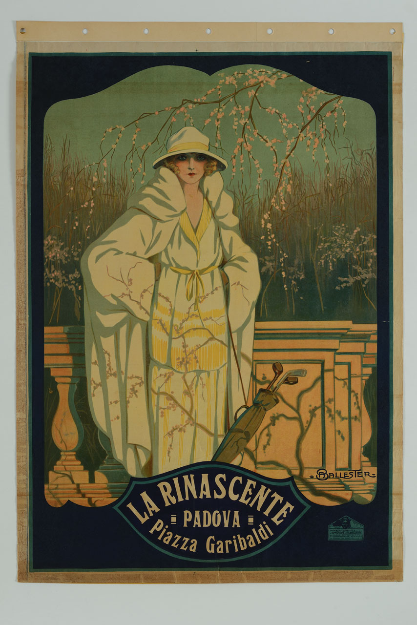 donna con cappello, mantello, vestito e sacca di mazze da golf in un giardino delimitato da balaustra e albero in fiore (manifesto) di Ballester Anselmo (sec. XX)
