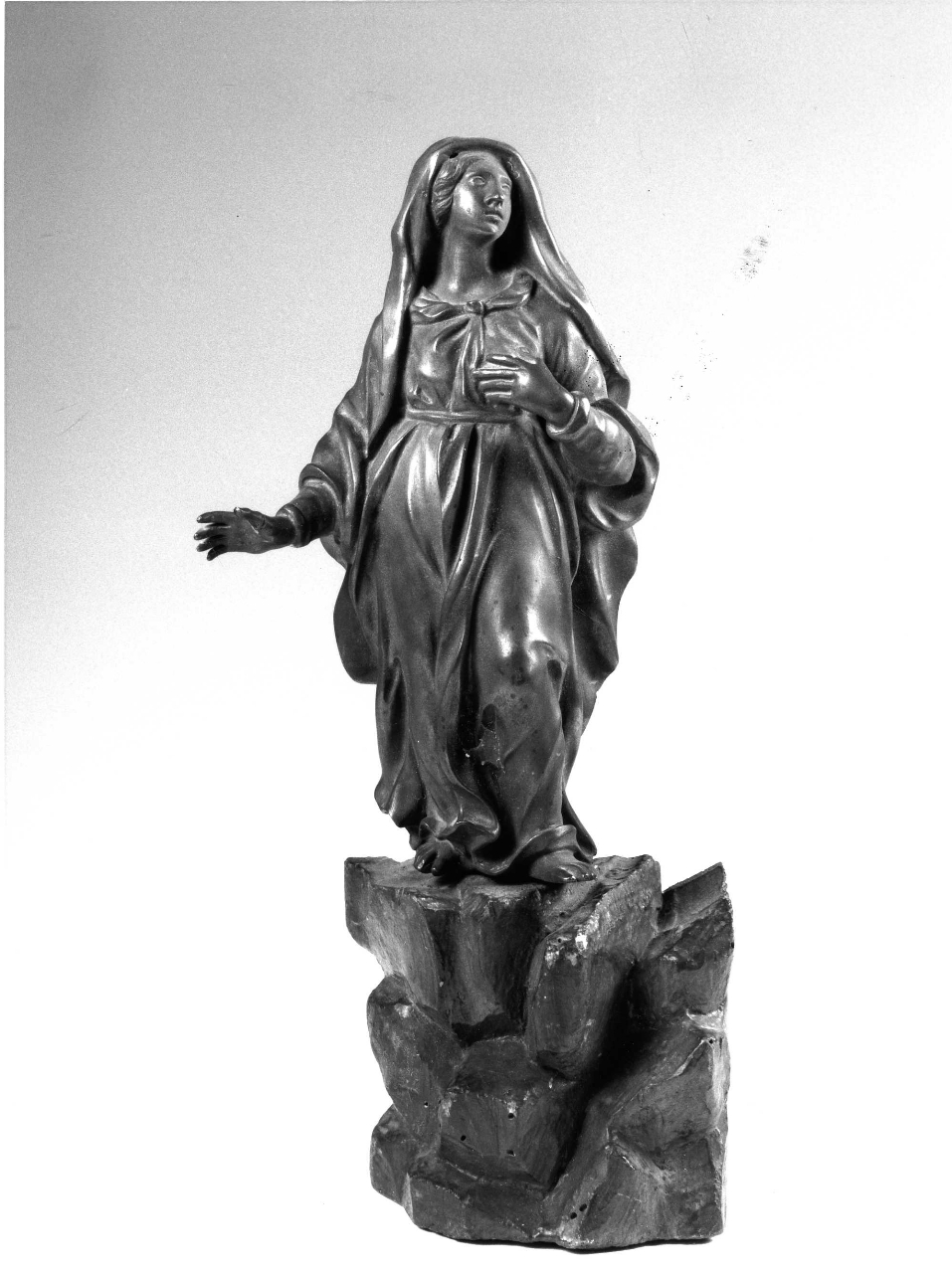 Madonna Addolorata (scultura, elemento d'insieme) - produzione italiana (prima metà sec. XIX)